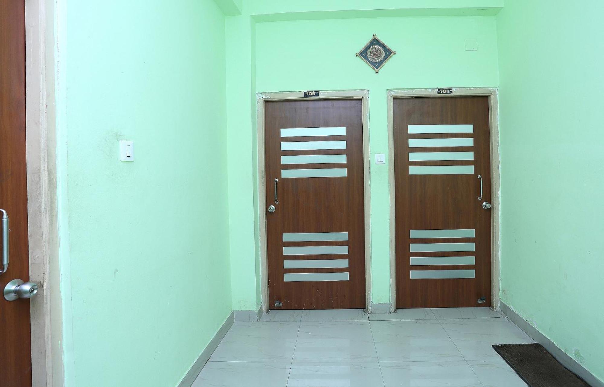 Hotel OYO 40628 Sambit Nx Bhubaneswar Exterior foto